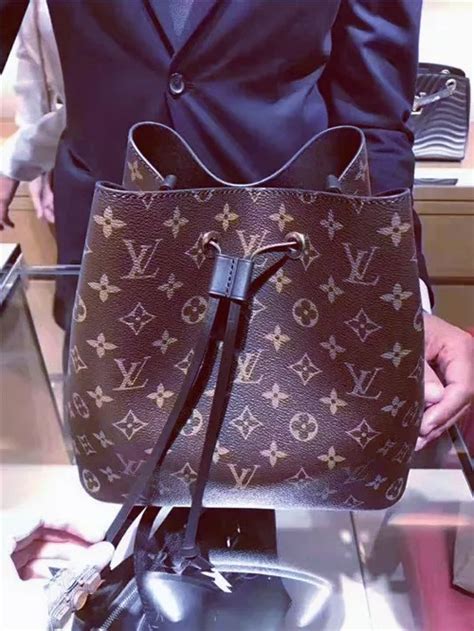 are louis vuitton cheaper in italy|louis vuitton exchange rate today.